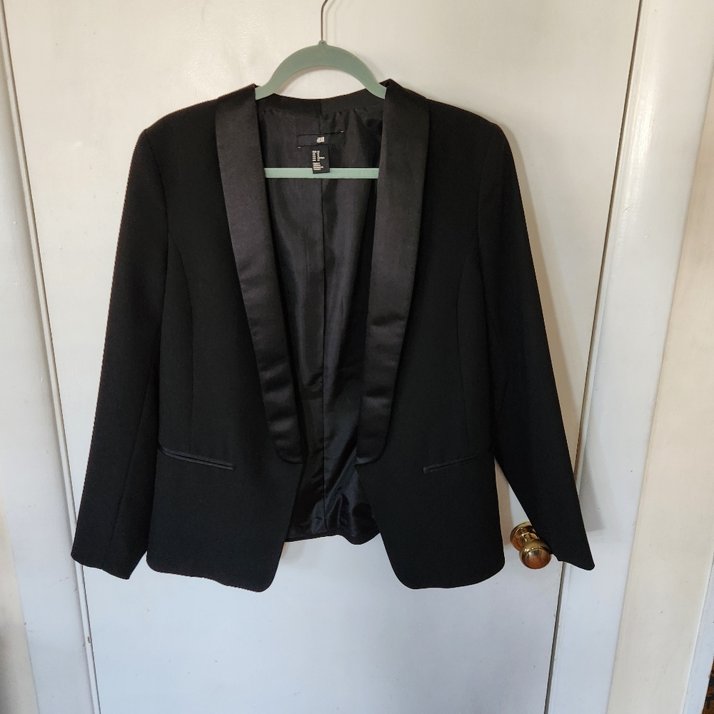 H & M Tuxedo Jacket